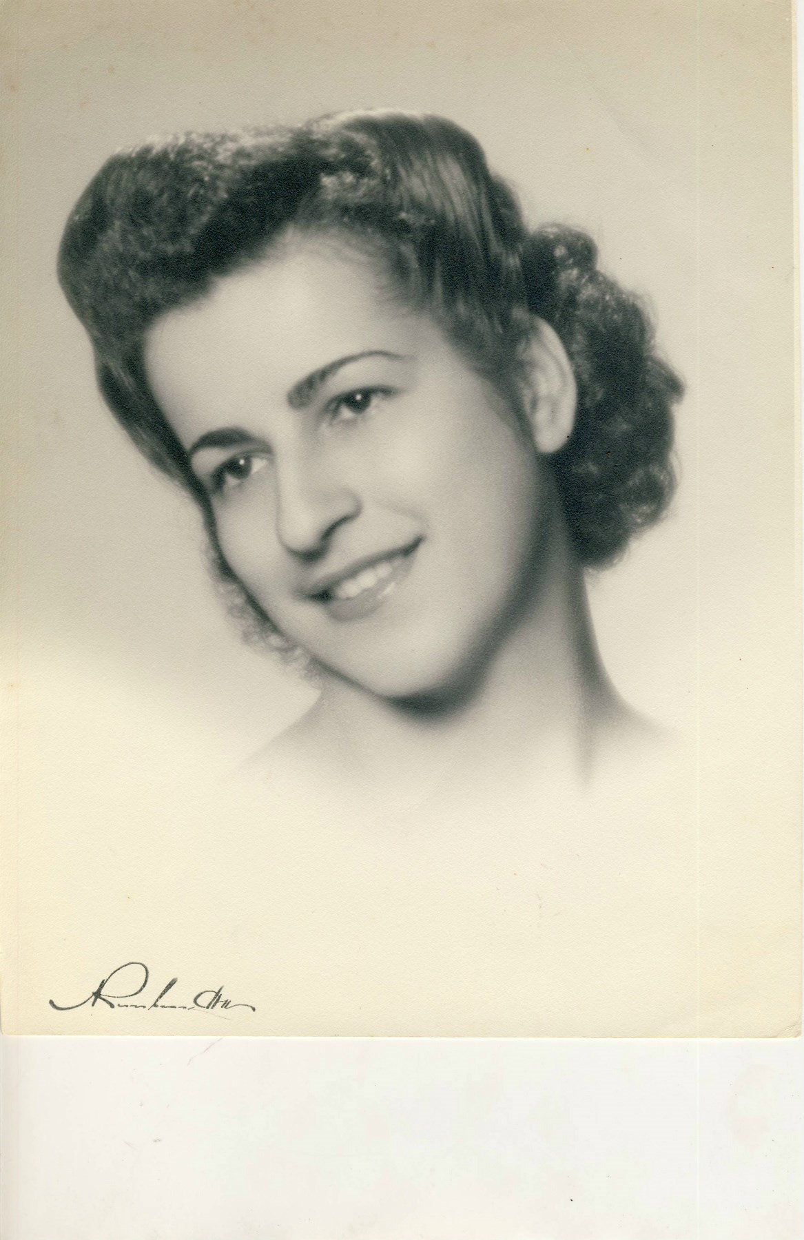 Obituary of Aida Maria Fernandez