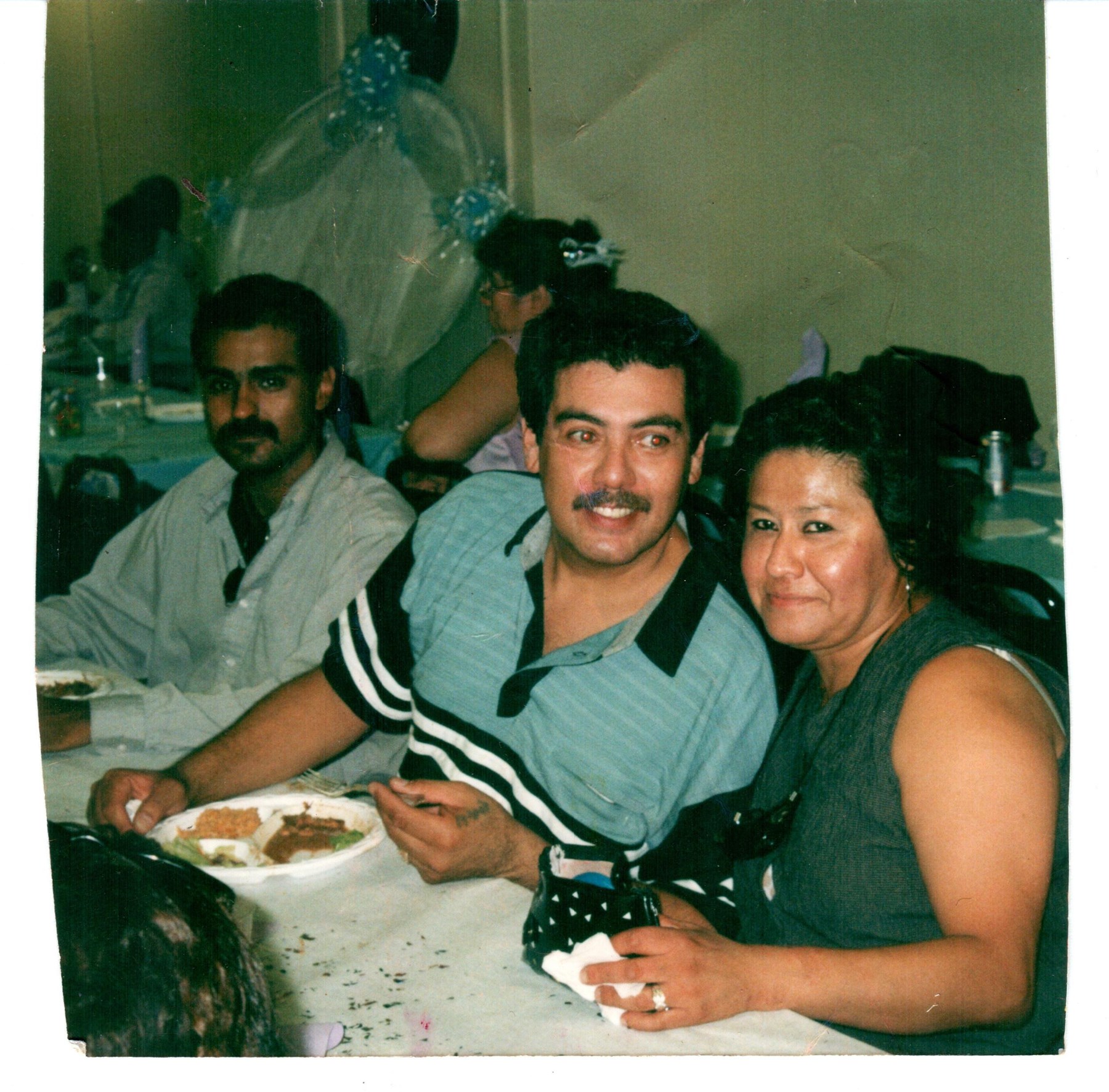 Obituary of Yvonne Lynn Veloz