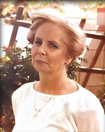 Obituary of Vivienne Orr Roon