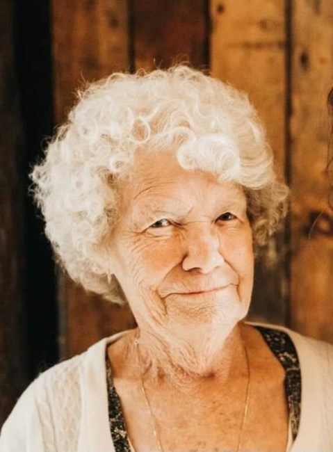 Obituary of Muriel Essie Desnoyers