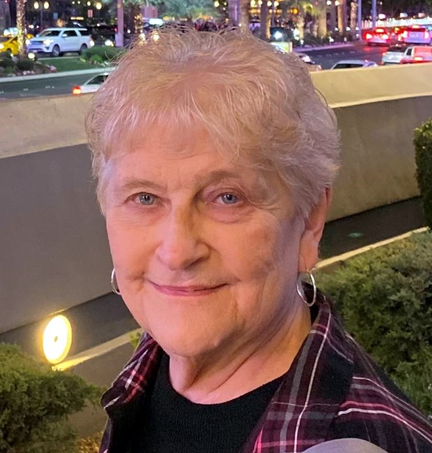 Obituary of Patricia Marie Lewandowski