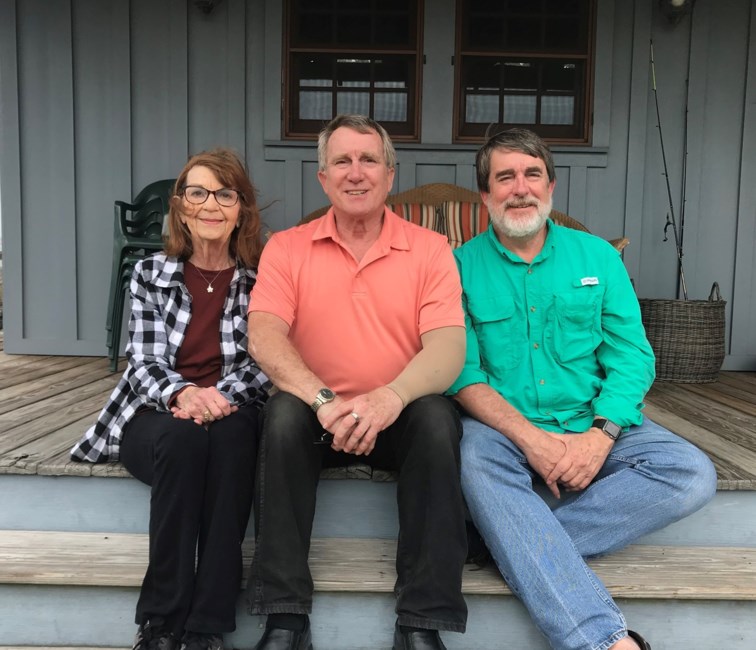 Obituary of Elizabeth "Betty" Mary Walker