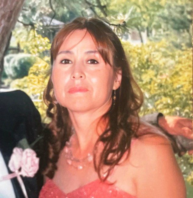 Obituary of Edelvina Campos