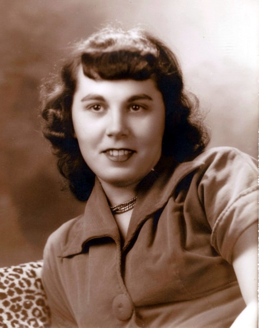 Obituary of Betty Lee Holley