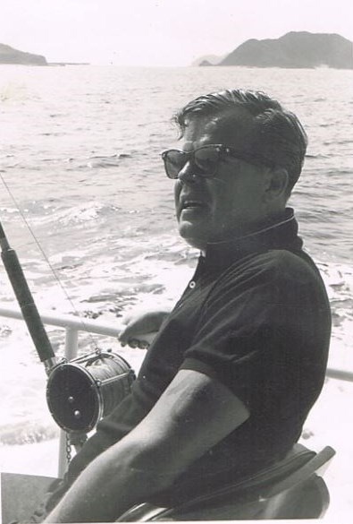 Obituary of Thomas E Shaw