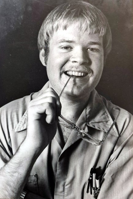 Obituary of Douglas Roland Crawford