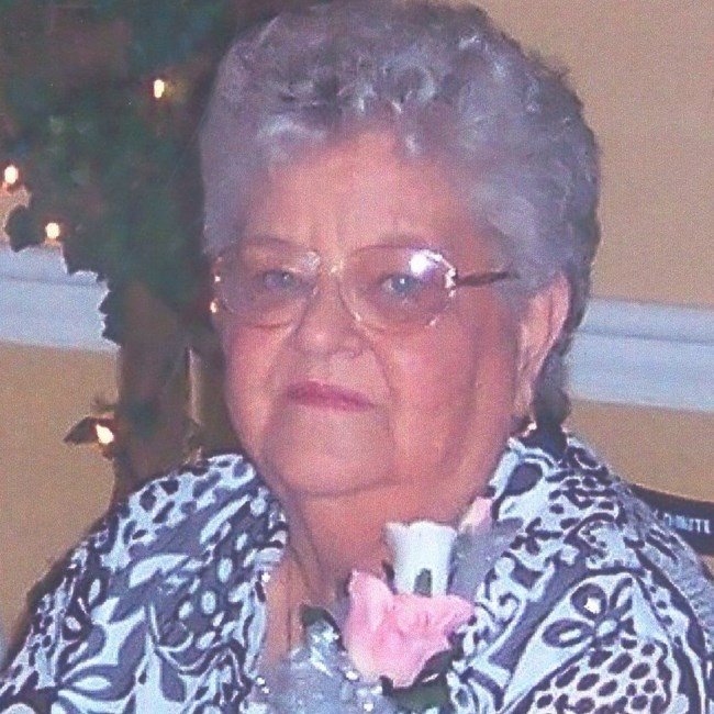 Obituary of Alyce Lee Charles