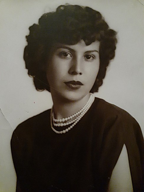 Obituary of Maria Elena Lopez