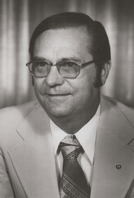 Obituary of Willard Edwill Peterson