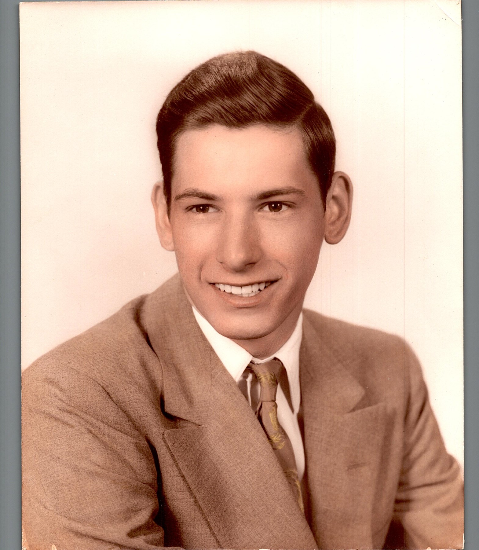 Obituario de Edward Mociolek