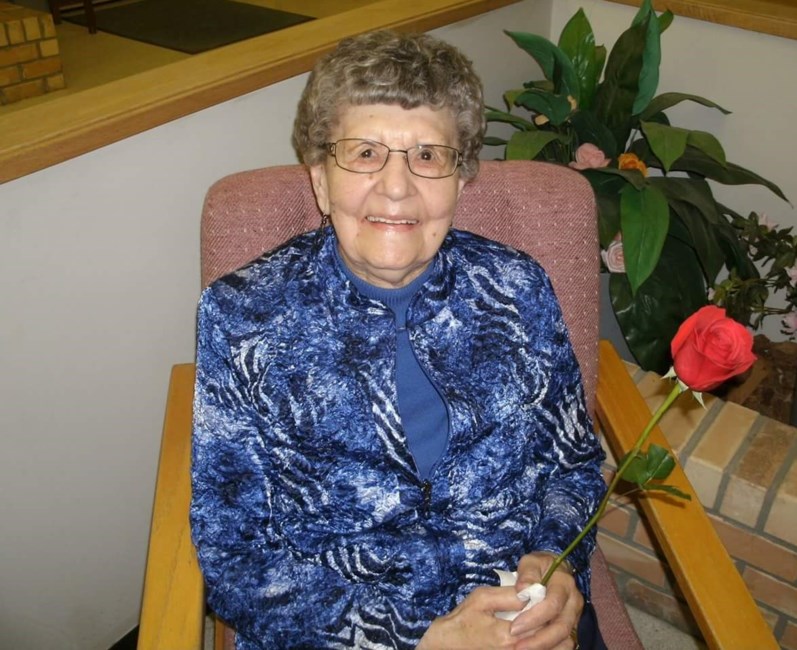 Obituary of Magdalene Huzina