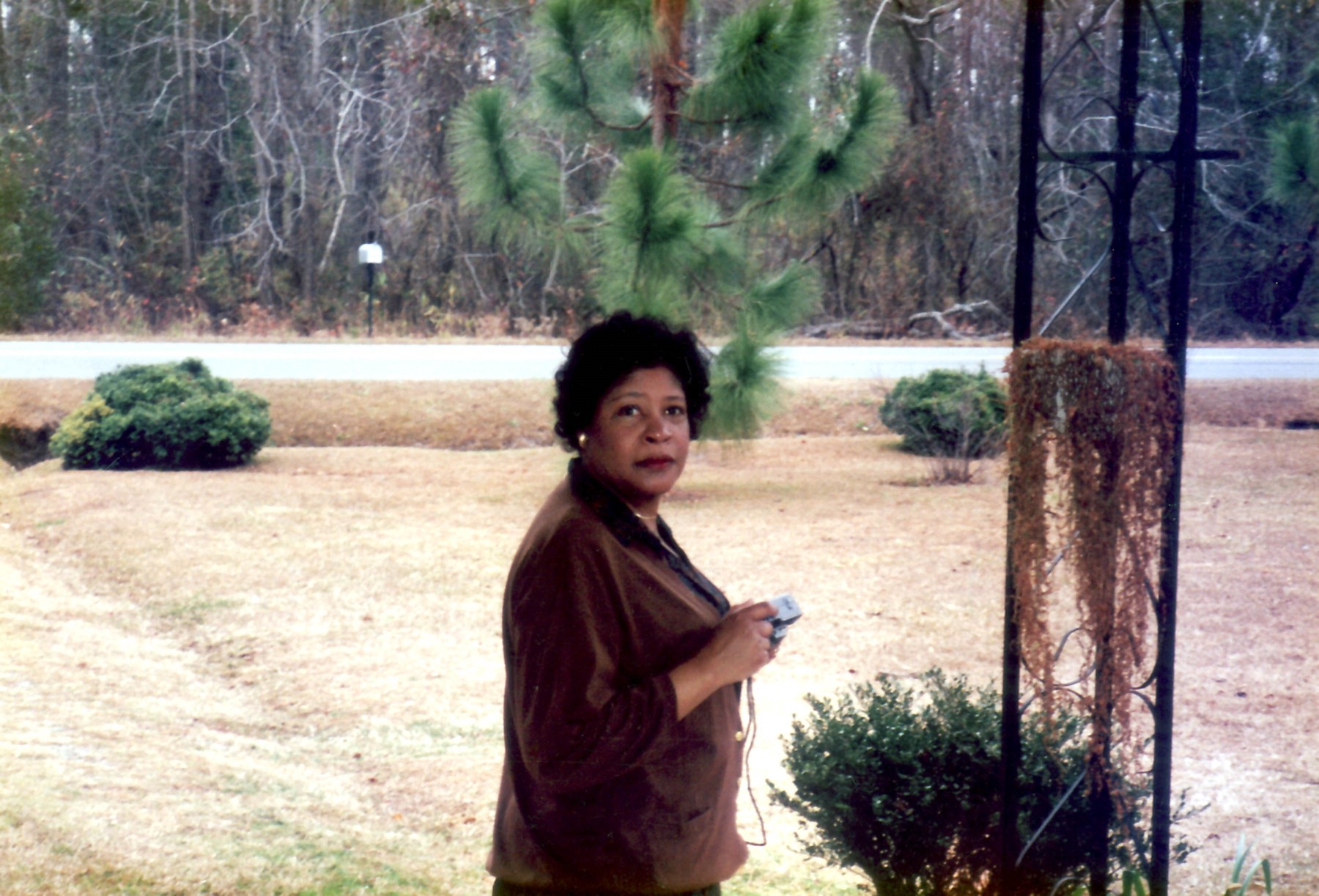 Obituary of Evelyn G. Davis