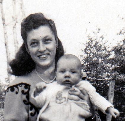 Avis de décès de Virginia Brewer Holden