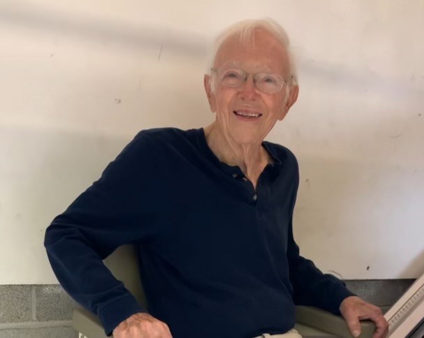 Obituary of Clifford Davis