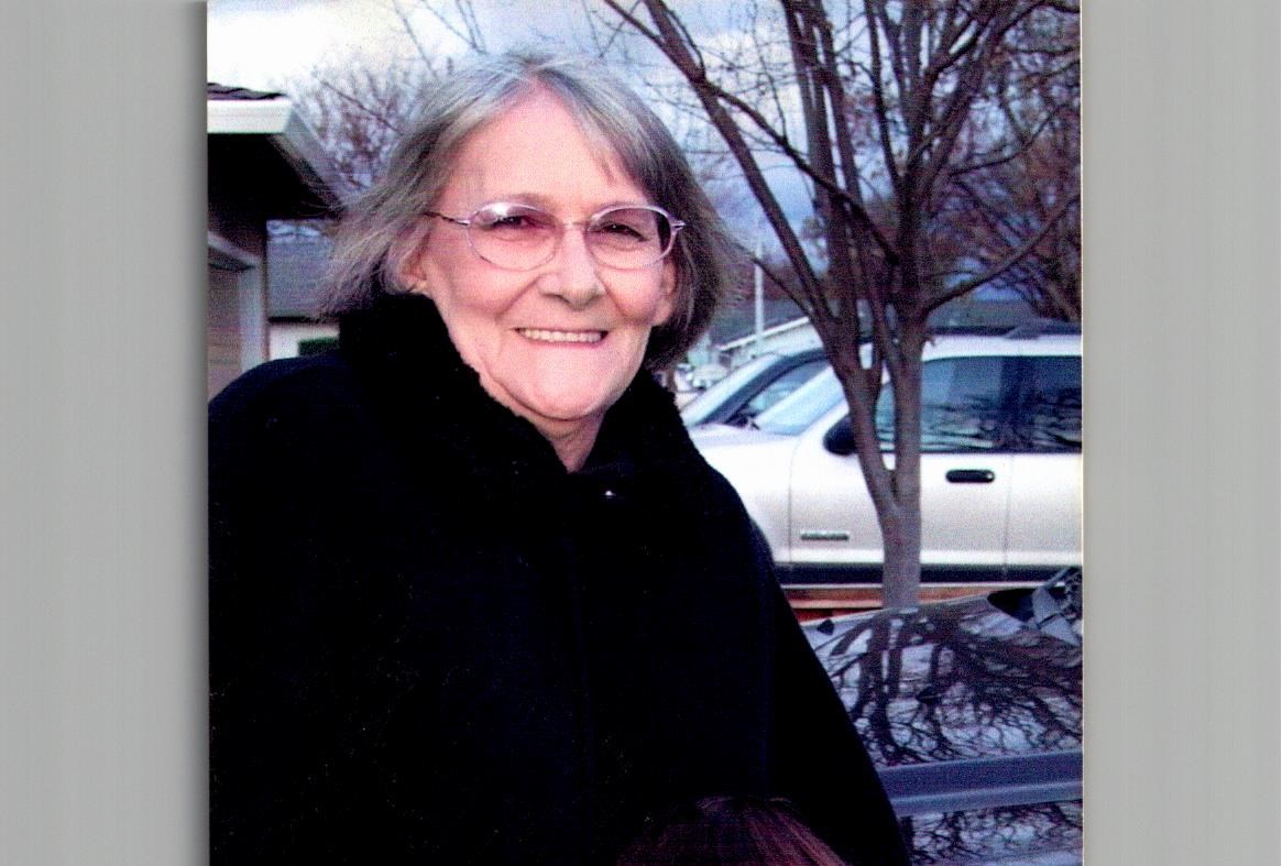 Obituary of Bessie L. Holt