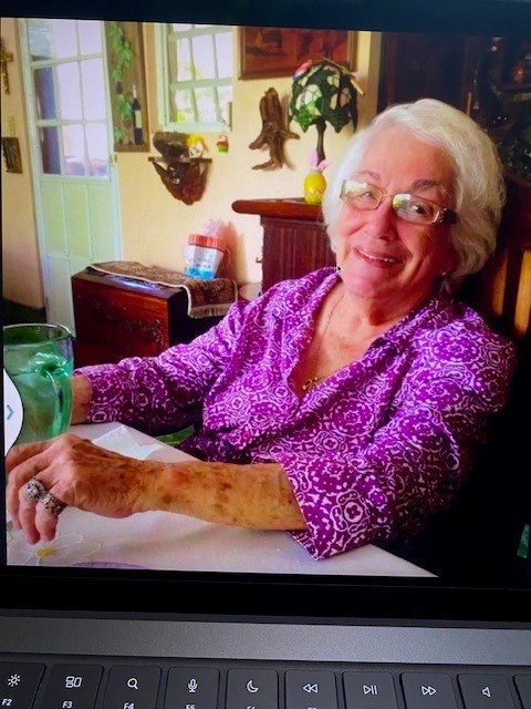 Obituary of Ana Luisa González Álvarez