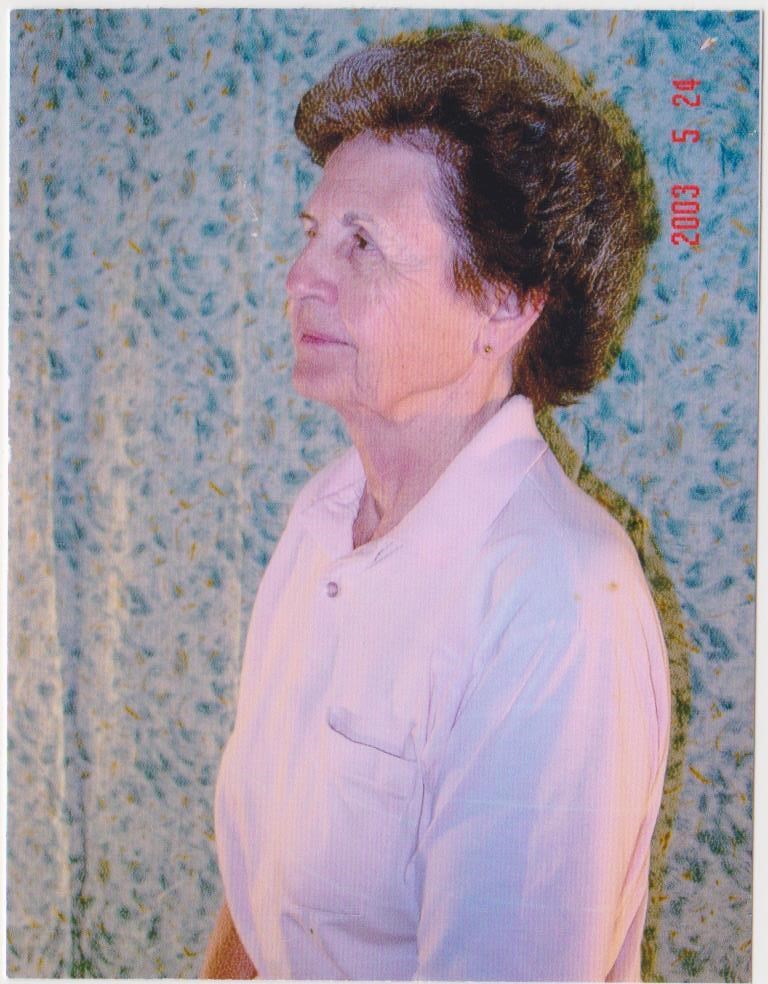 Obituary of Laura E. Tucker