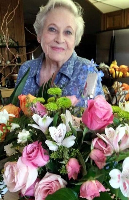 Obituary of Connie Lucero Pesqueira