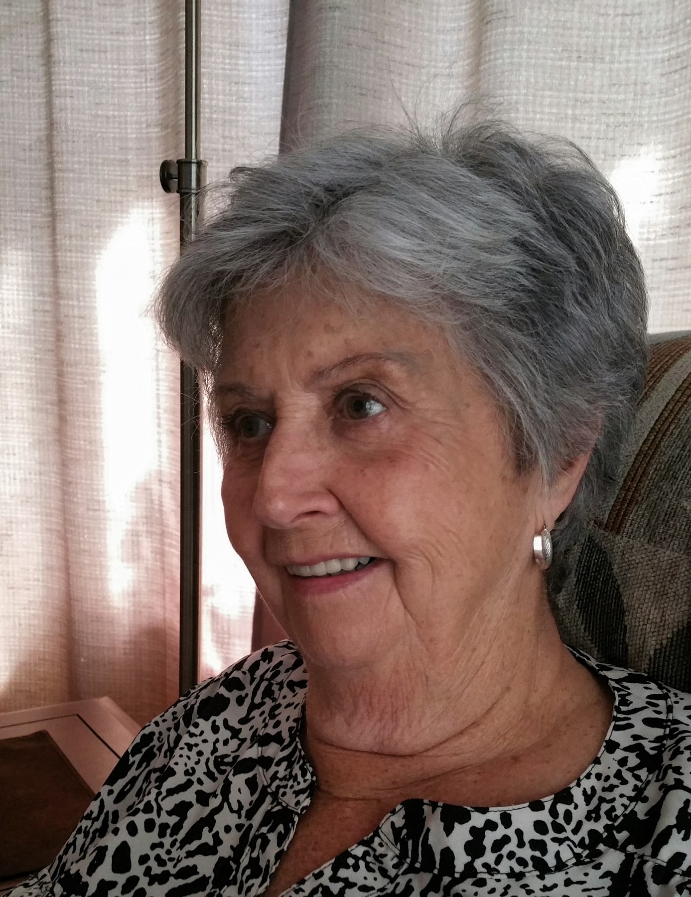 Obituary of Gloria Jean Pounds