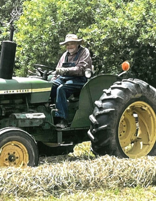 Obituario de Samuel Clifford Russell