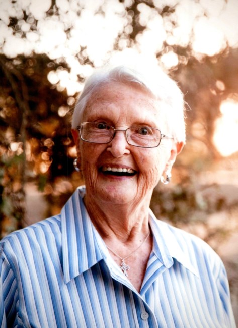 Obituary of Elinore Joyce Ton