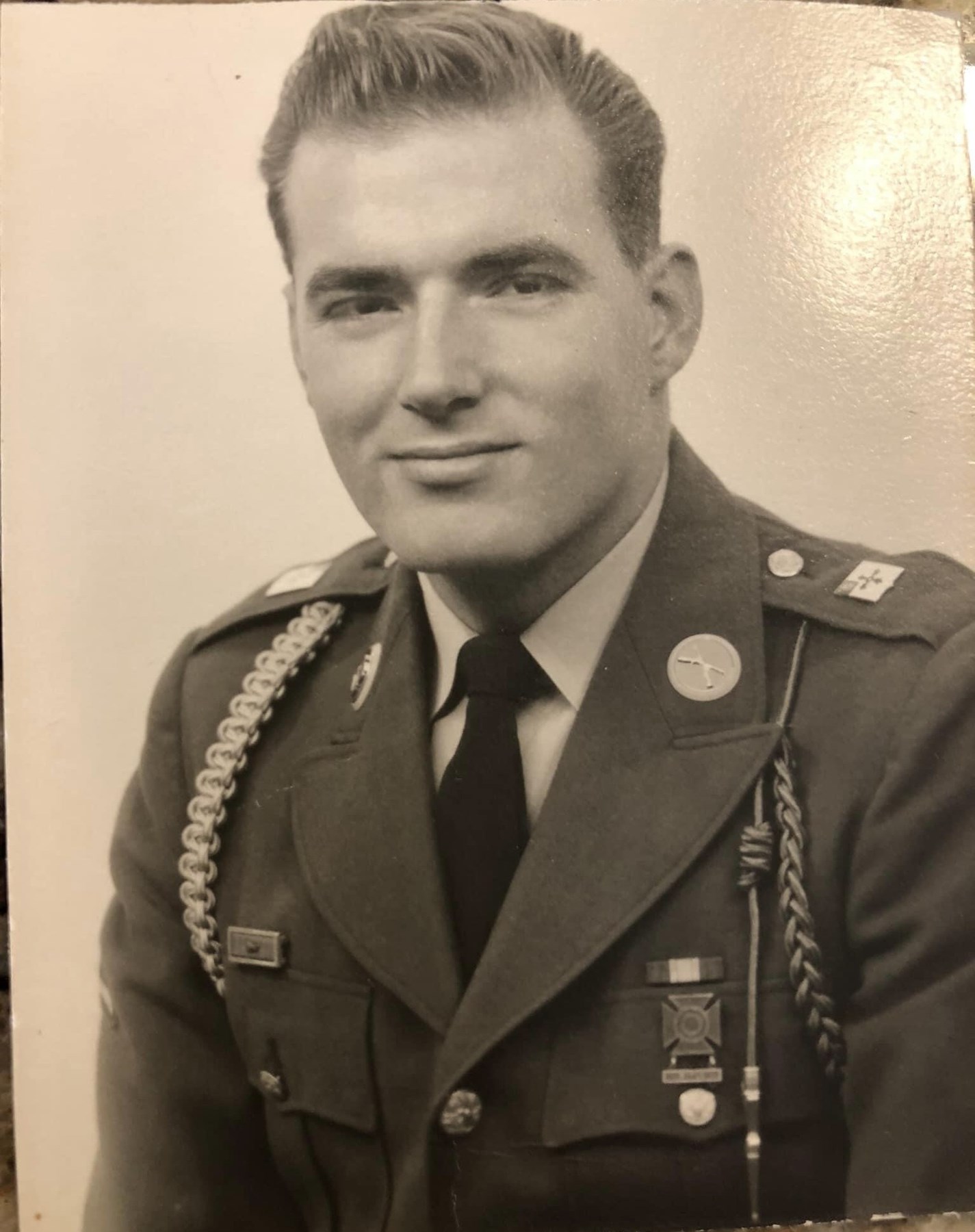 Avis de décès de Charles A. Hipsman