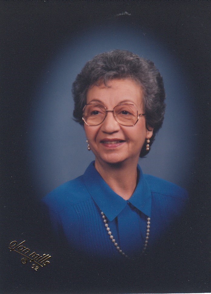 Obituary of Angela "Lucy" Lucía Vega
