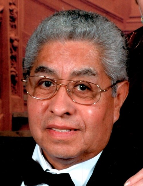 Obituary of Gonzalo Salvador Flores