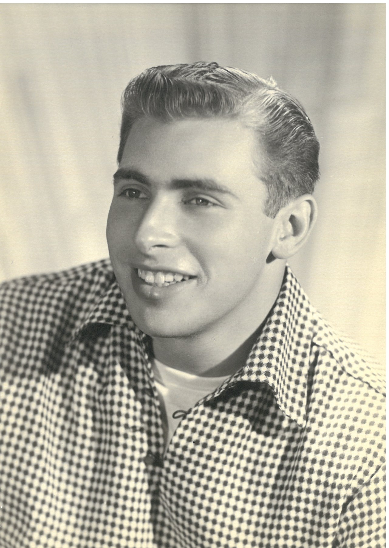 Obituary of Phillip Eli Solomon