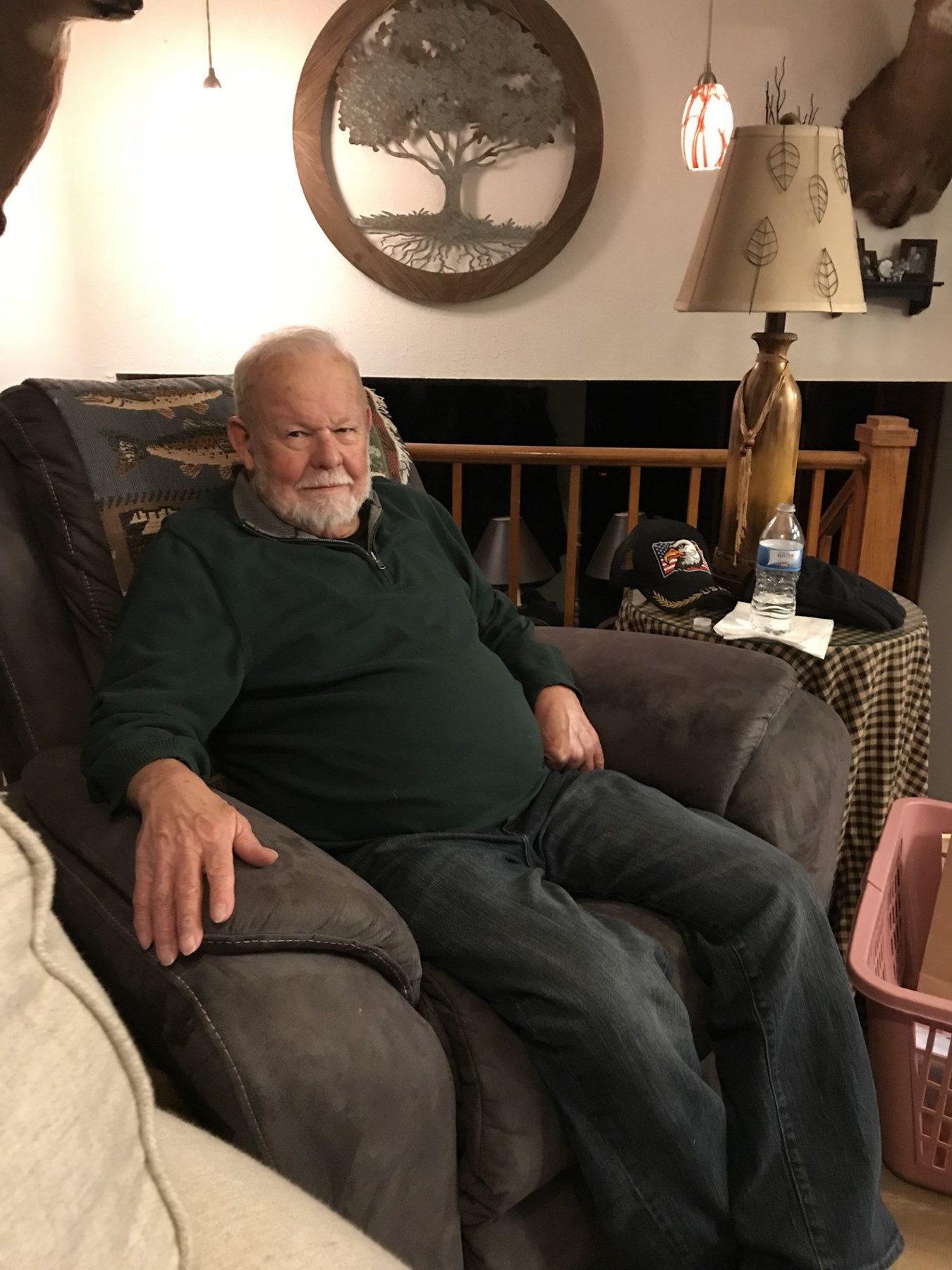 Obituary of Ronnie H Legg