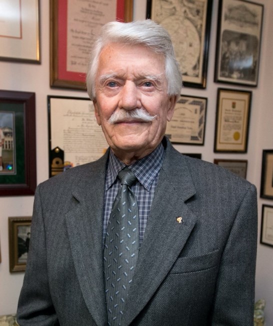 Obituary of William L. Wood
