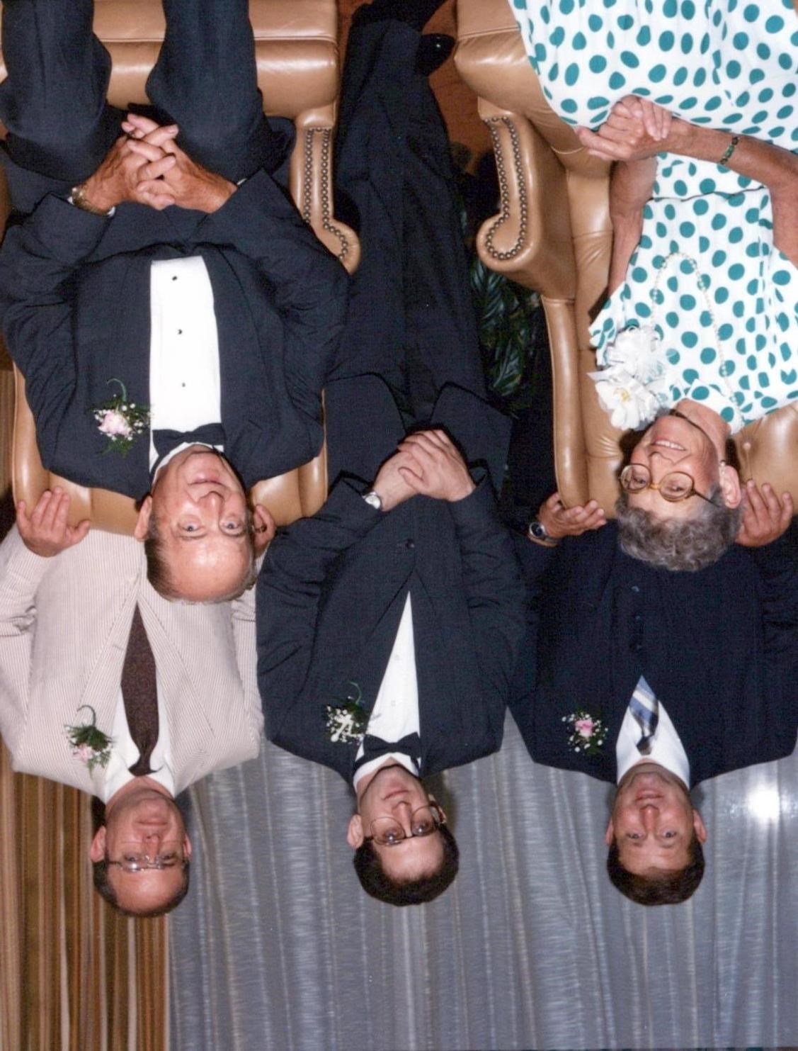 Obituary of Bruce Lester Barnes