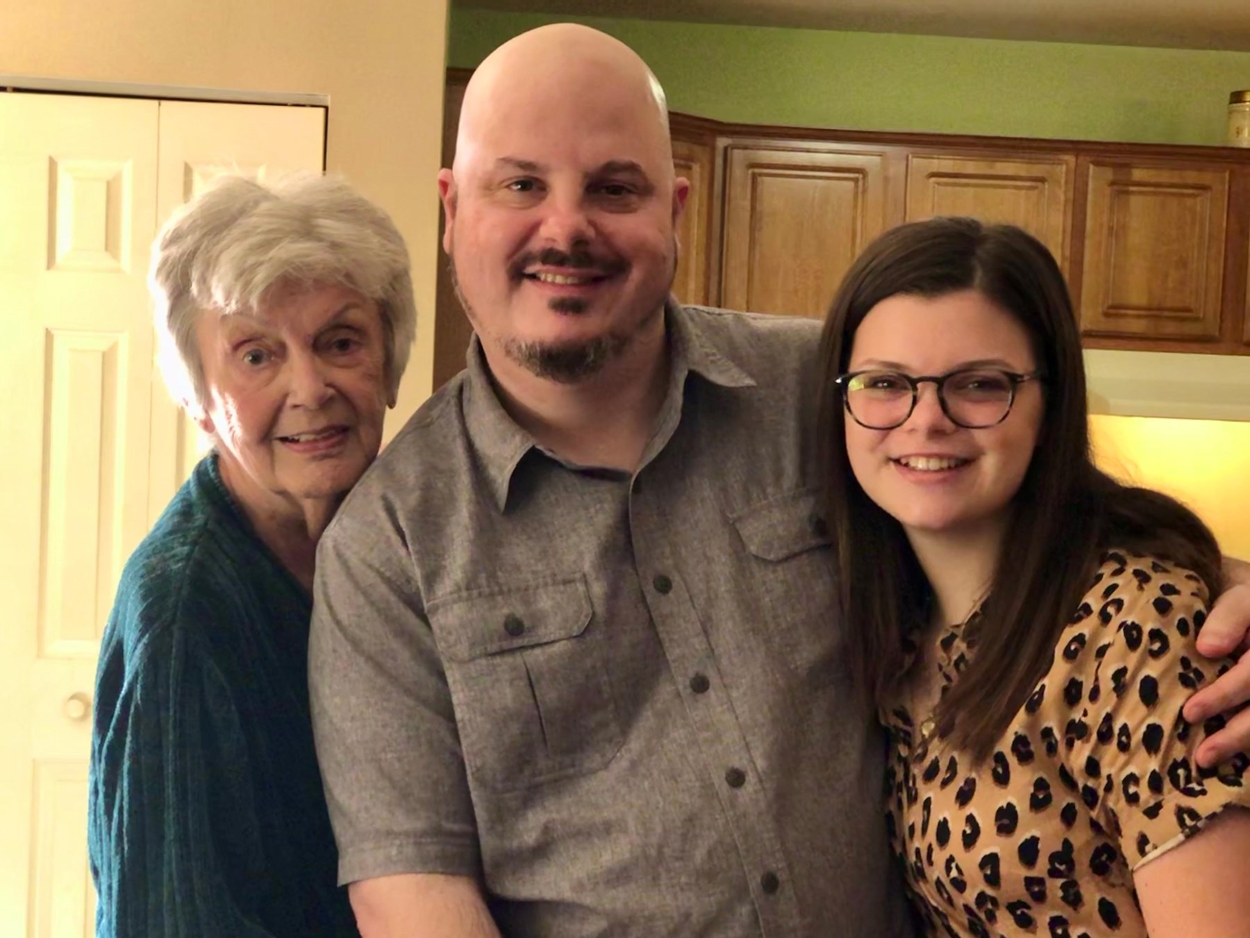 Obituary of Linda J. Yaros