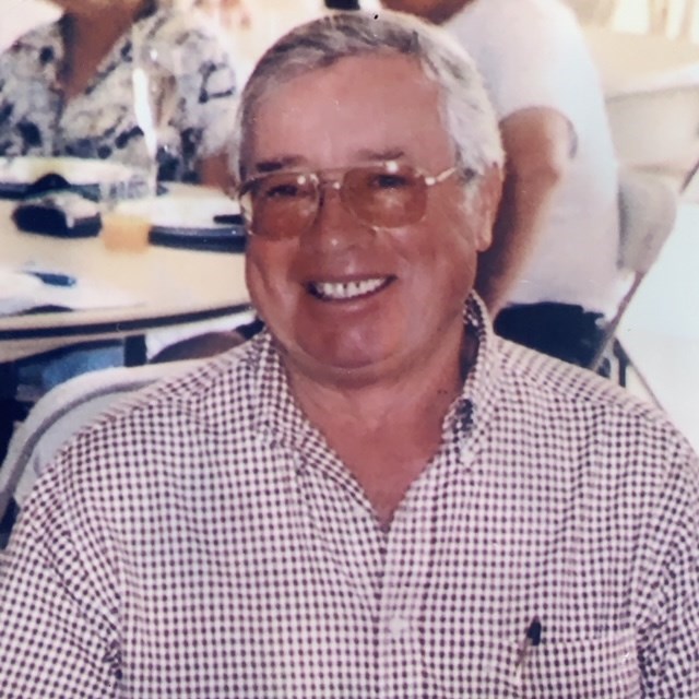 Obituary of Robert James Van Luven