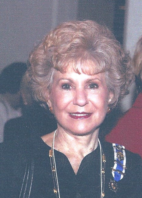 Obituary of Barbara Carlton Traylor