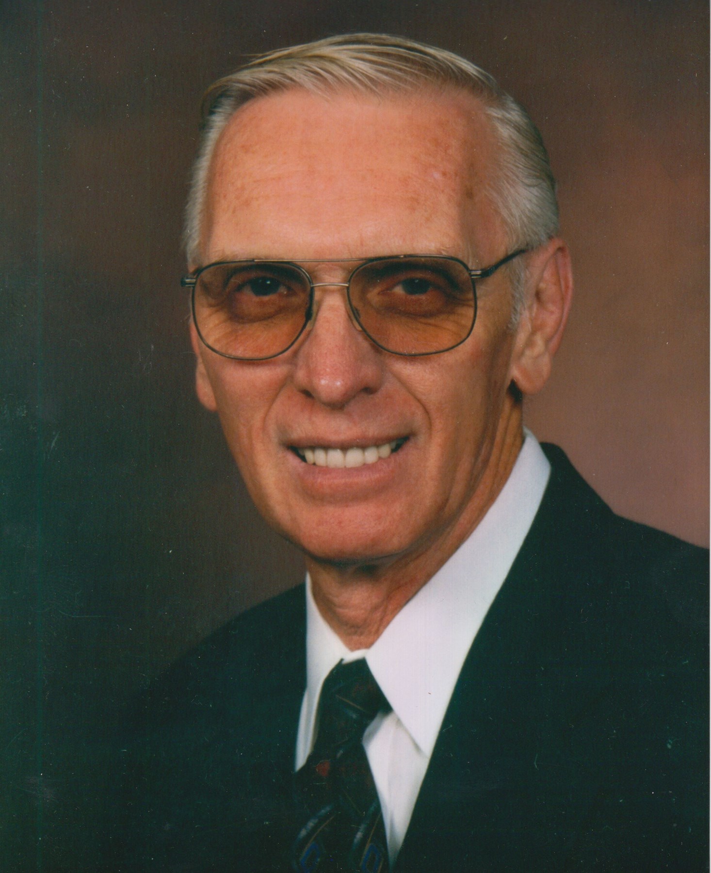 Obituario de Ben L. Mark