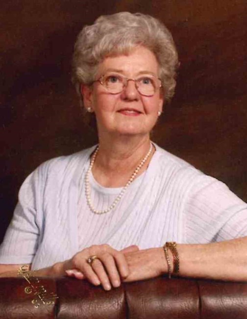 Obituary of Phyllis Emmalyn Edwards