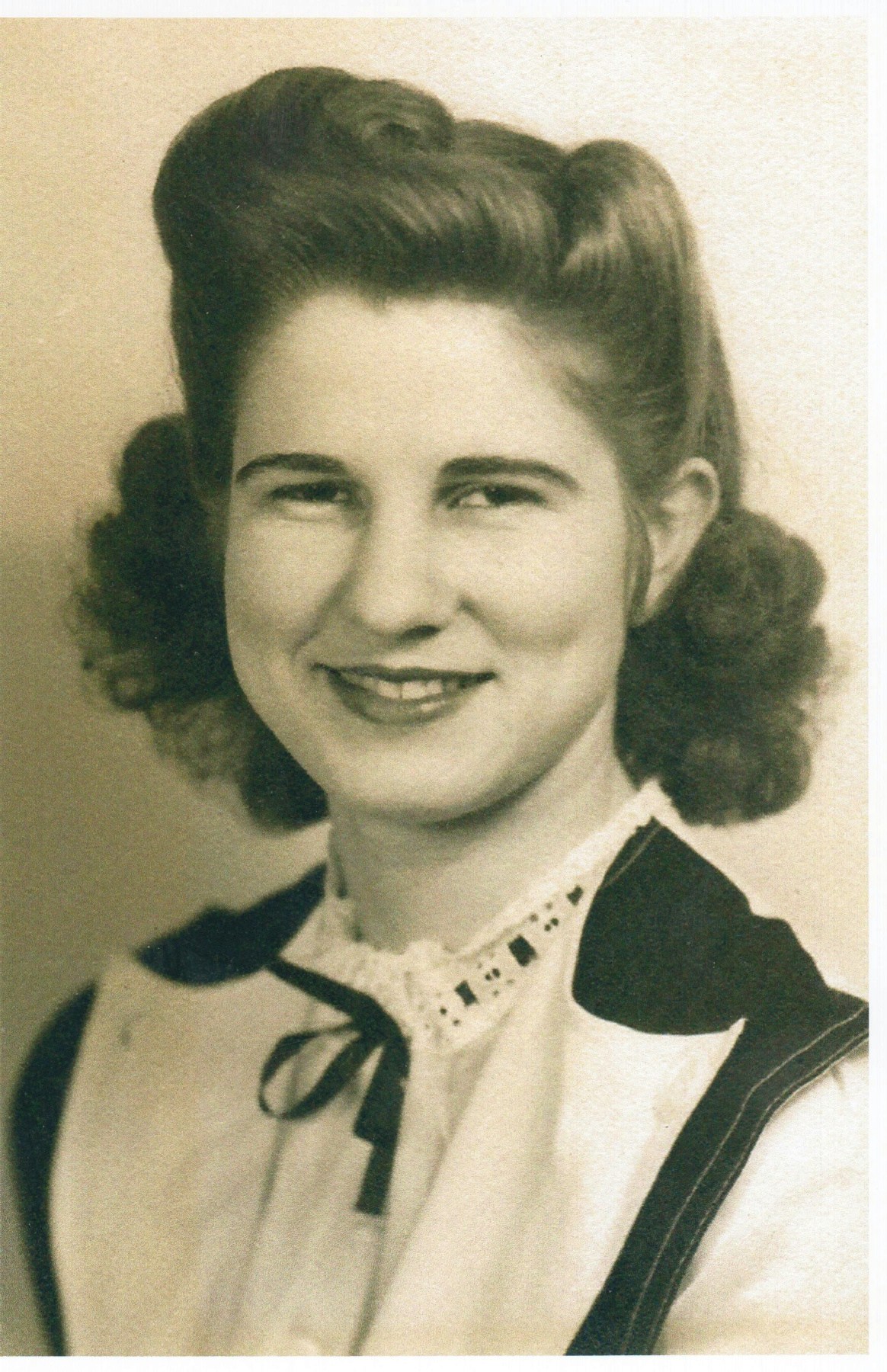 Obituary of Peggy Harper Killian