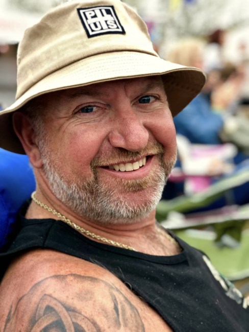 Obituario de Robert Ryan Cox