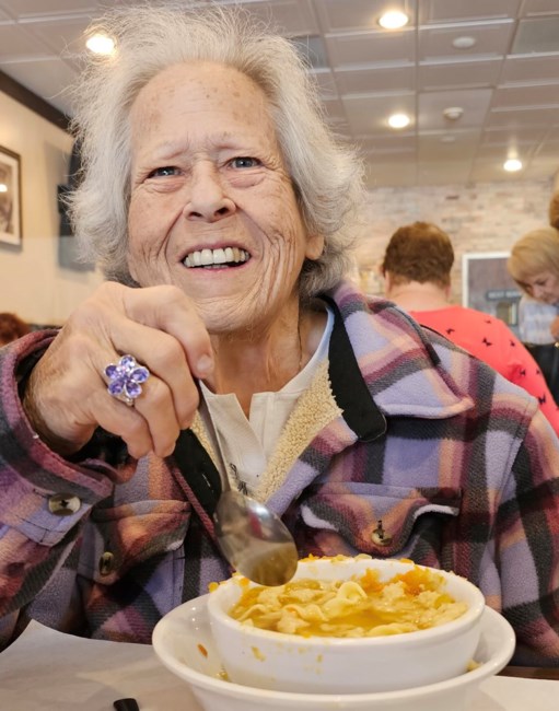 Obituary of Lenora Park