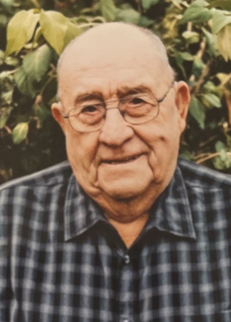 Obituary of Glenn William Henry Riechmann