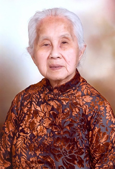 Obituary of Du Thi Huynh