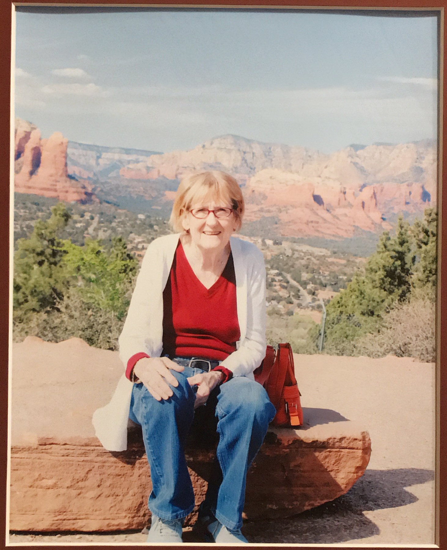 Obituary of Evelyn T Ferrer