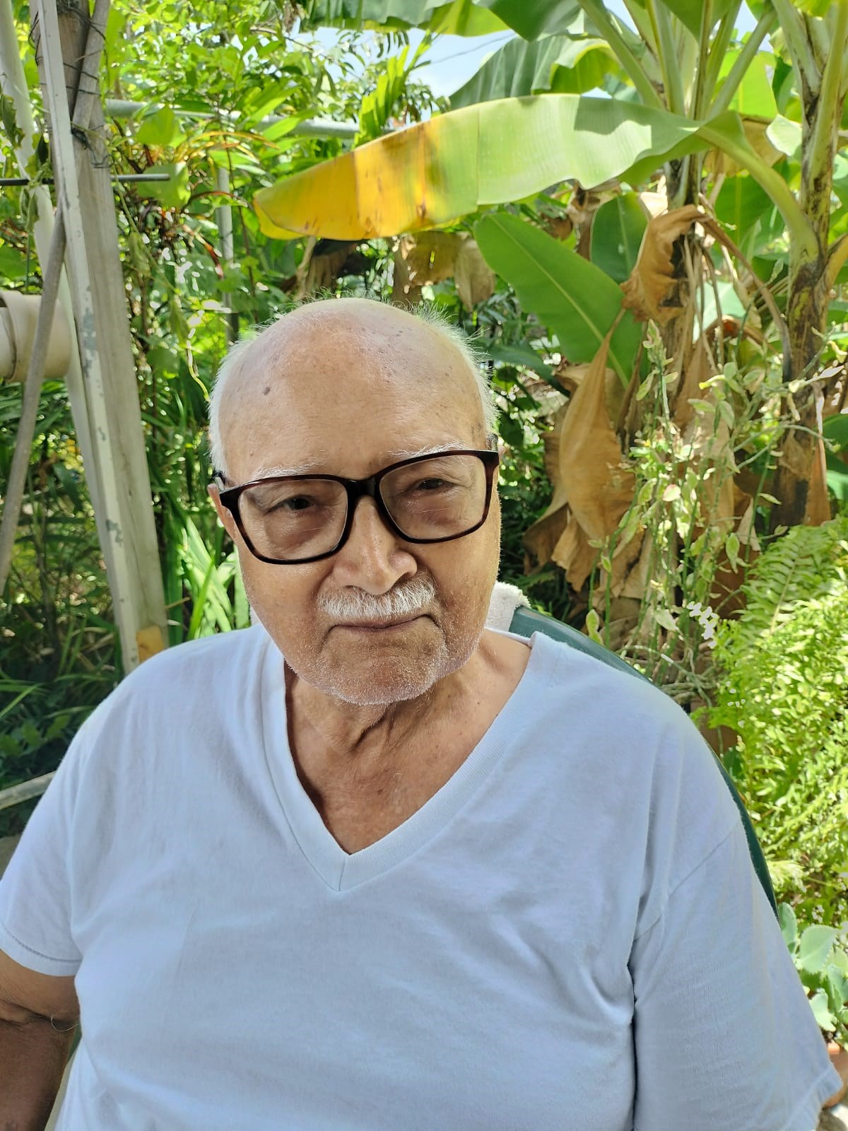 Obituary of Vicente Berrios Velázquez