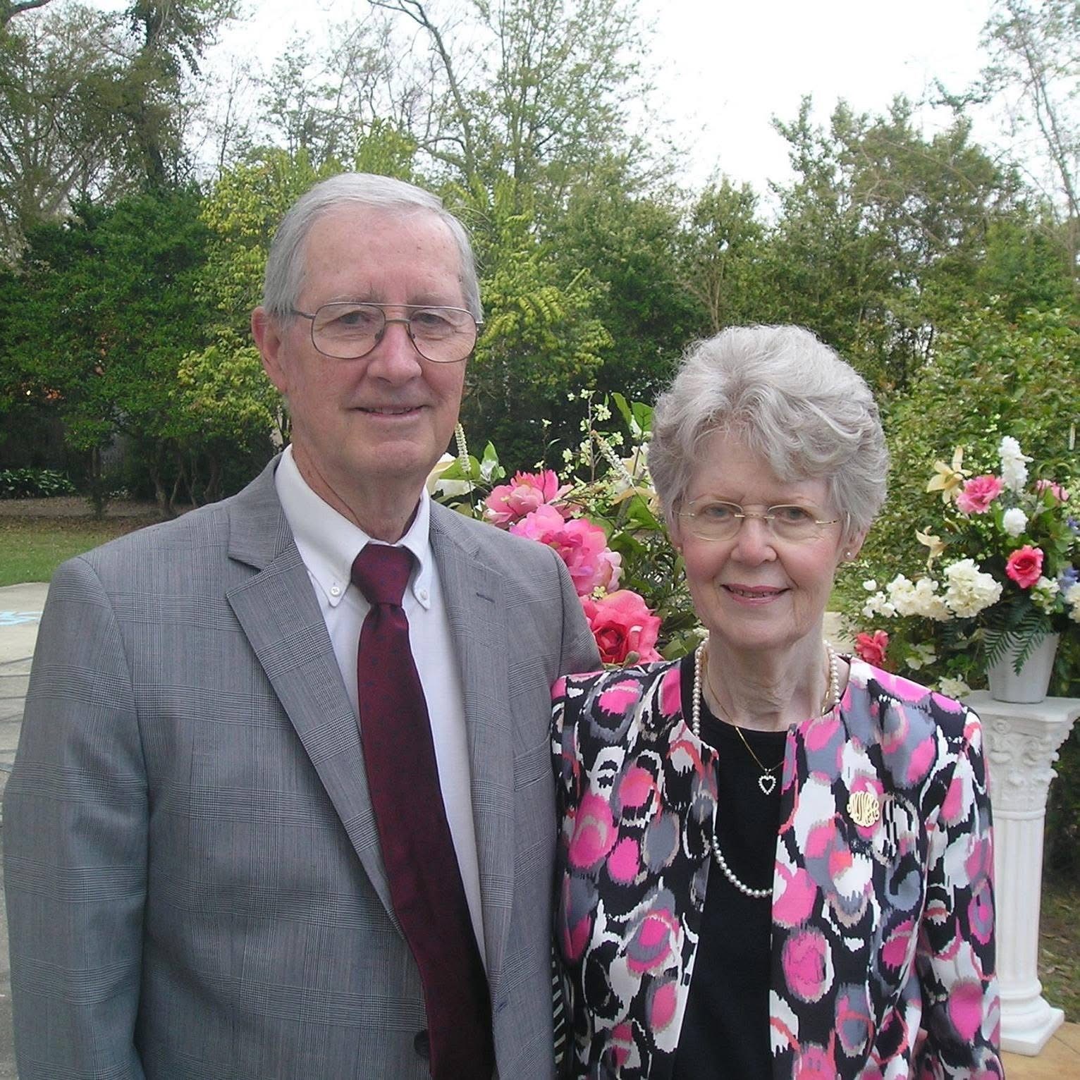 Obituary of Hugh and Maureen Howat