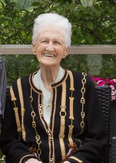 Obituary of Shirley Mary Stuckey