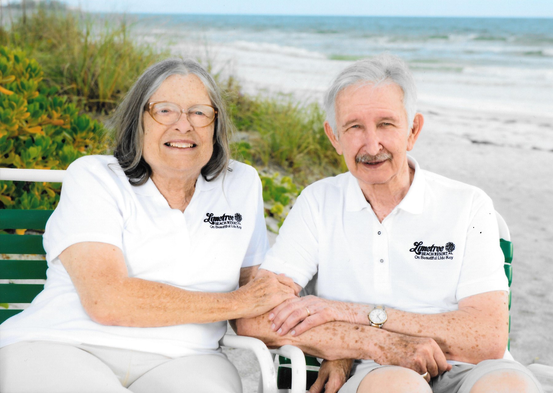 Obituary of Arline Lois Hartnup