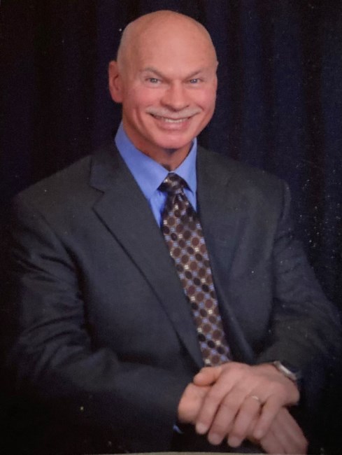 Obituario de Charles David Bishop