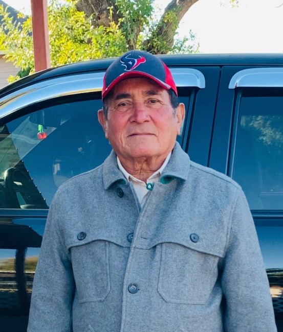 Obituary of Efrain Salmeron