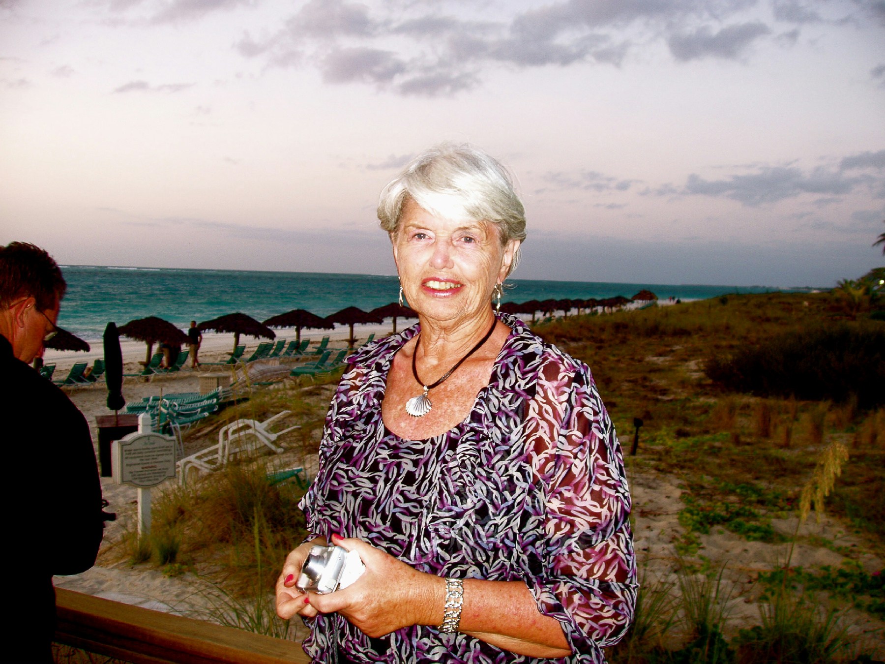 Obituary of Jacqueline Plageman Warren